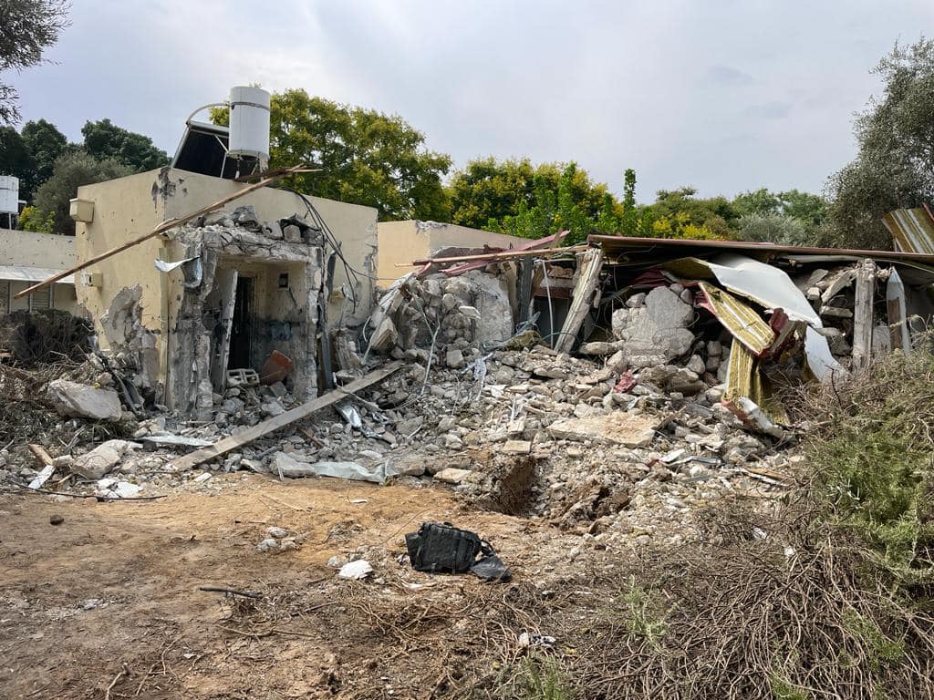 Destroyed houses